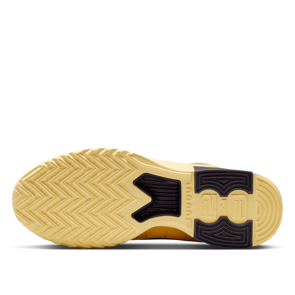 LeBron Witness IX EP Basketball Shoes