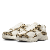 Nike Women's V5 RNR Suede Casual Shoes