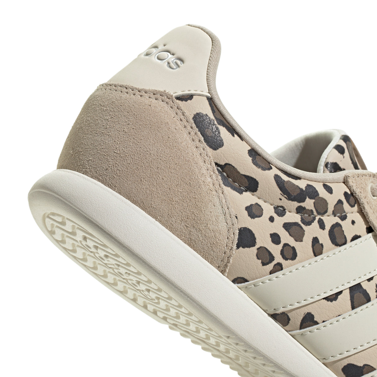 adidas Women's Barreda Lo Casual Shoes