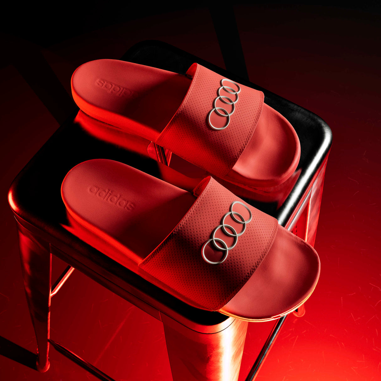 adidas Unisex adilette Comfort Audi Revolut F1 Team Slides