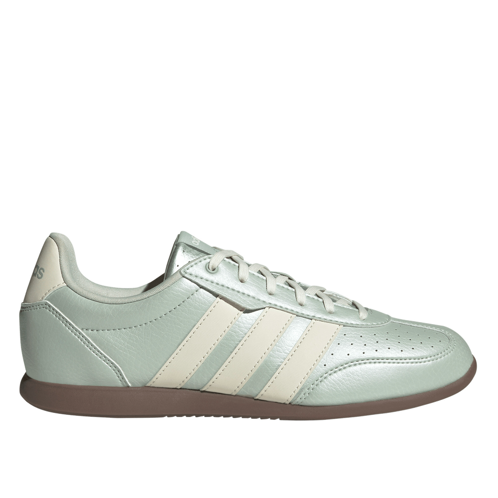 adidas Women's Barreda Lo Casual Shoes