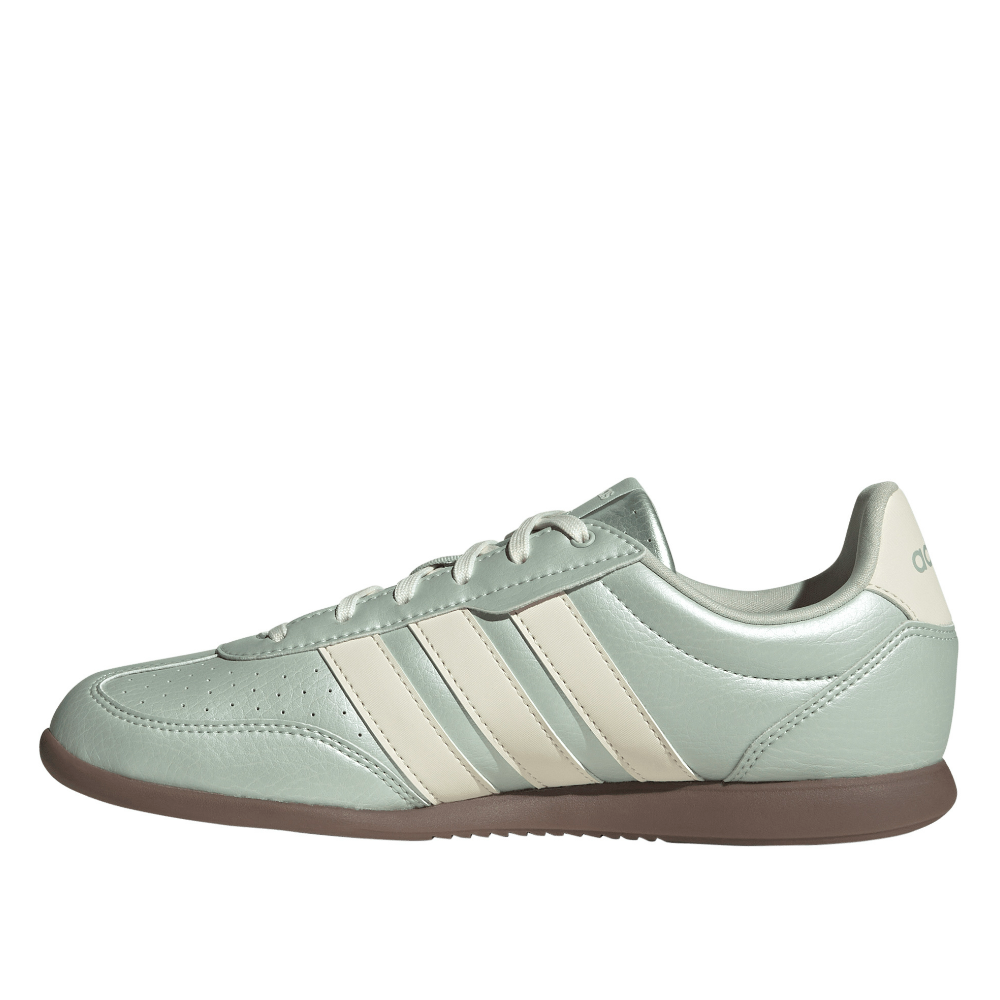 adidas Women's Barreda Lo Casual Shoes