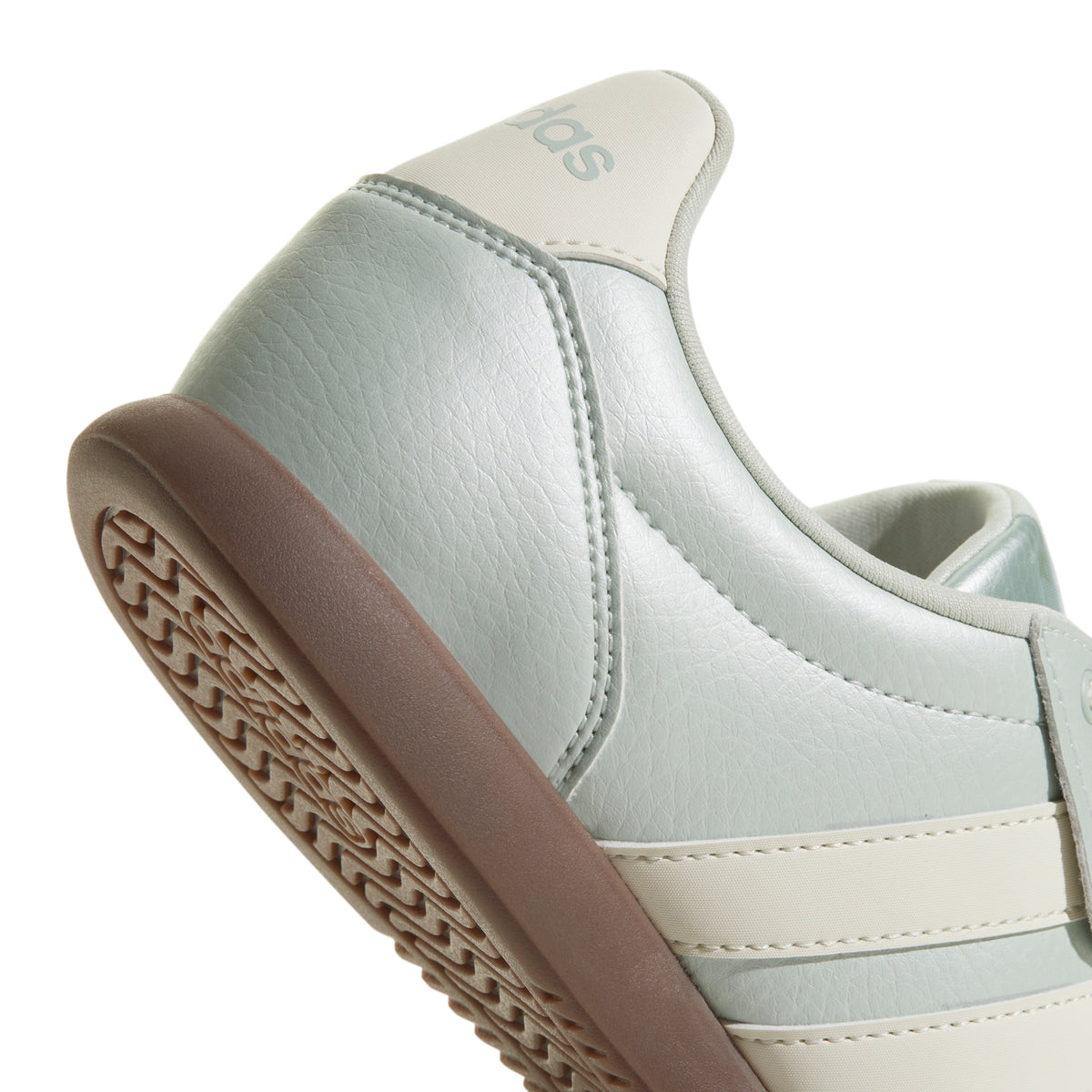 adidas Women's Barreda Lo Casual Shoes