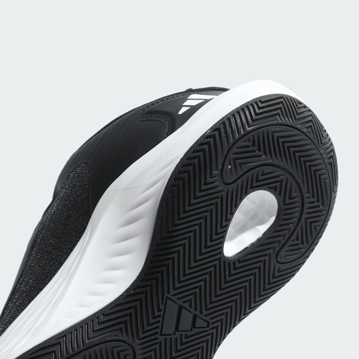 adidas Men's Courtshot Basketball Shoes