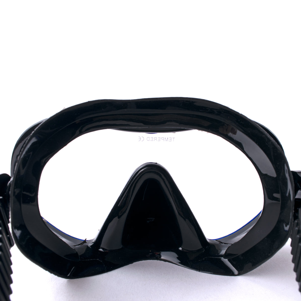 Aquagear M12-S04 Mask & Snorkel Set