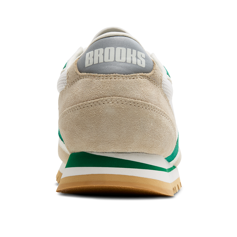 Brooks Chariot