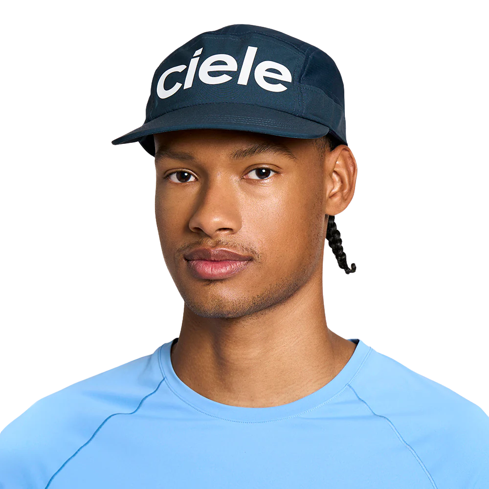 Ciele GOCap Comp Century Deep Space Running Cap