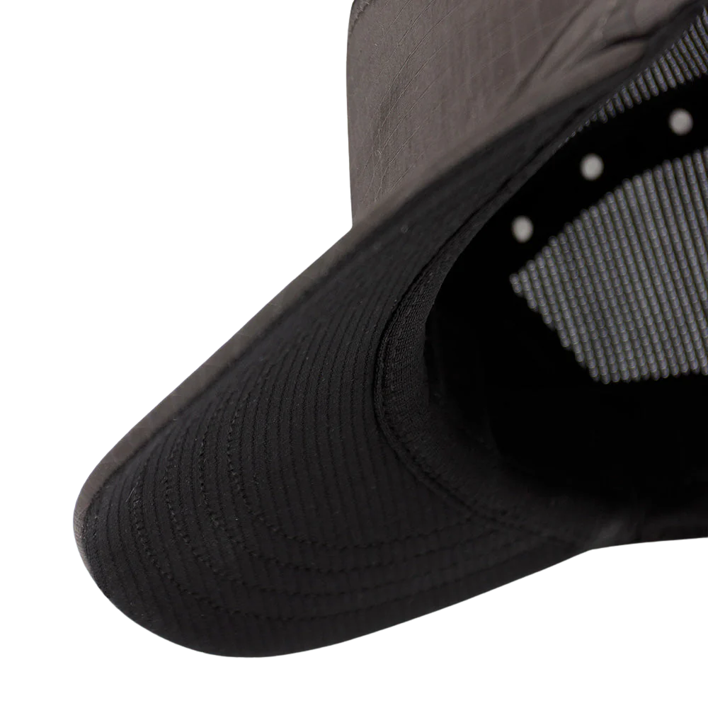 Ciele FSTCap Short Brim Icon Circle C Shadowcast Running Cap