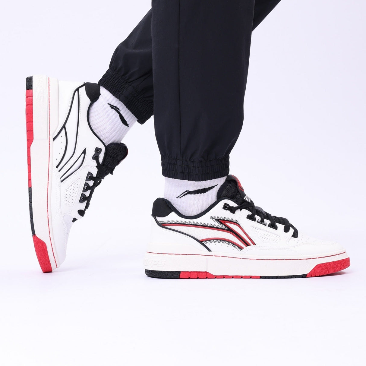 LI-NING Men's BadFive Rookies Basketball Shoes