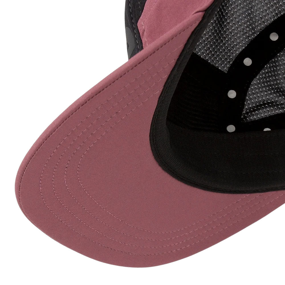 Ciele GOCap Comp Century Black Penny Running Cap