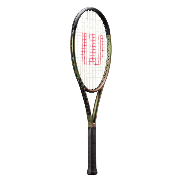 Wilson Blade 98 (16x19) V8 Tennis Racket