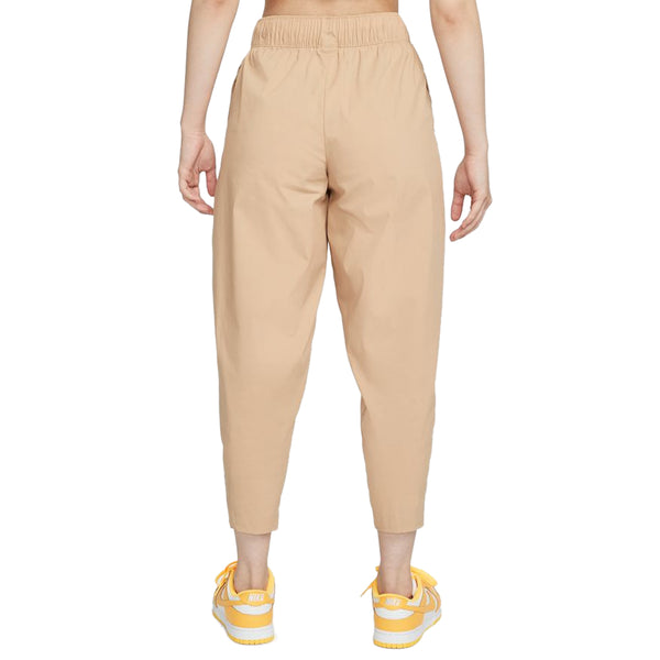 Nike Women's Sportswear Essential High-Rise Curve Pants