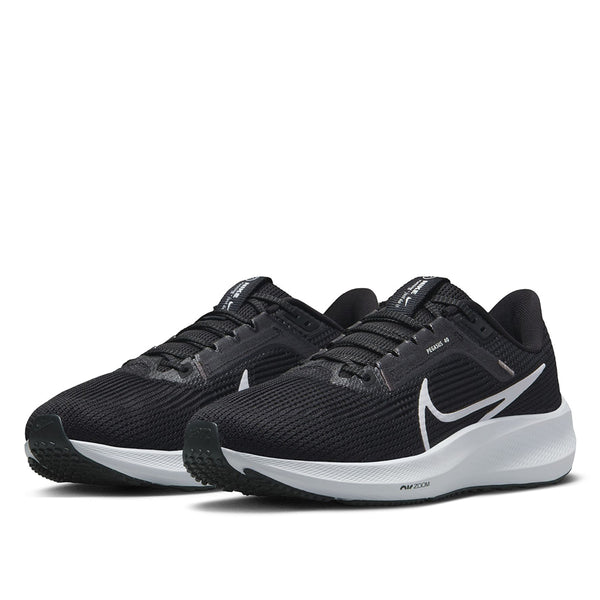 Nike Women's Pegasus 40 Running Shoes