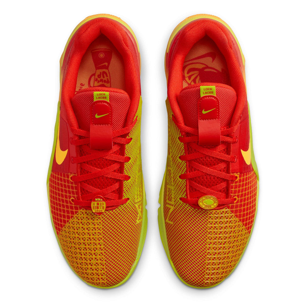 Metcon 4 deals rush orange